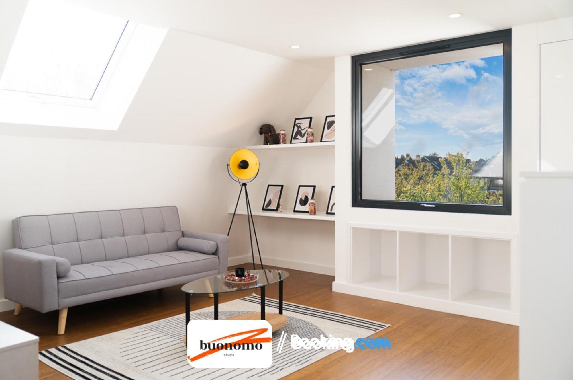 Two Bedroom Apartment At Buonomo Stays Short Lets & Serviced Accommodation Londra Exterior foto